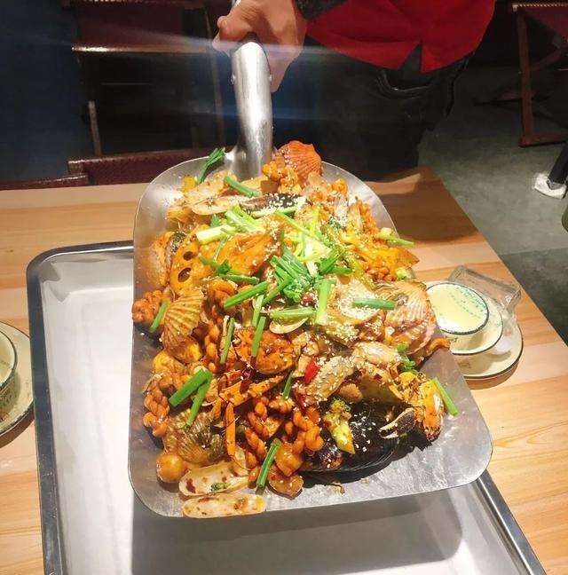 城中手抓海鲜加盟
